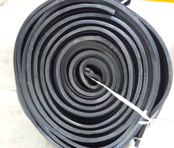 Largeur 150-350 mm Ceinture en caoutchouc en PVC pour service après-vente 2