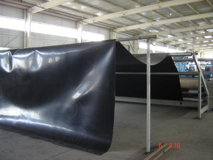 Membrane HDPE de 2 mm personnalisée pour les étangs ASTM GM Standard et film imperméable texturé 4