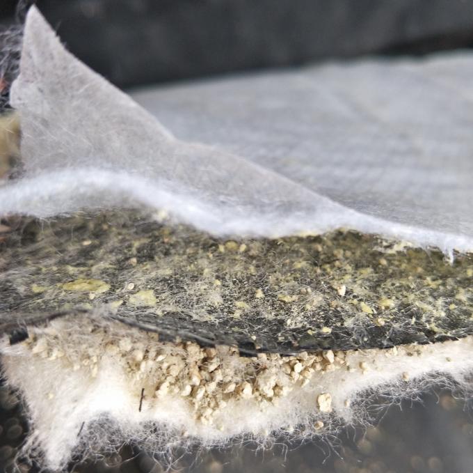 Géotextile de bentonite pour revêtement d'étang Naturel de sodium Bentonite revêtement d'argile géosynthétique 5