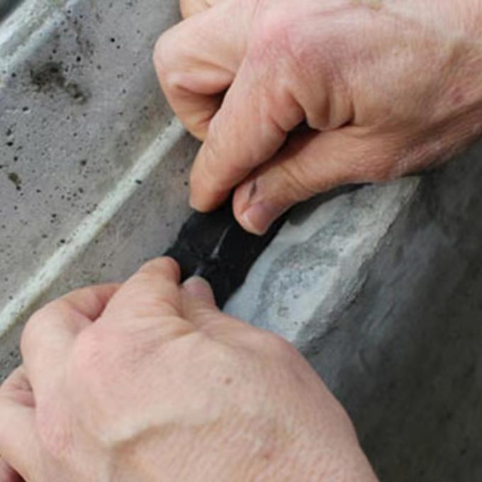 Résistance à l'eau des bandes de caoutchouc RX-2030 pour les joints de béton 400% gonflement bande hydrophile 4