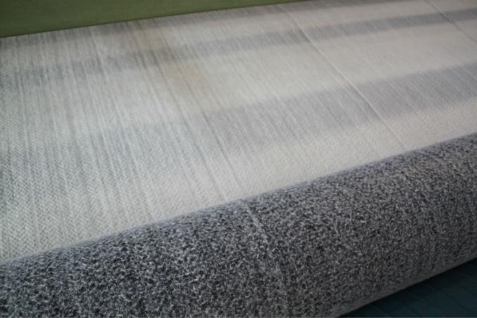 Liner en argile géosynthétique à haute résistance à la traction avec tapis de membrane de bentonite imperméable 9