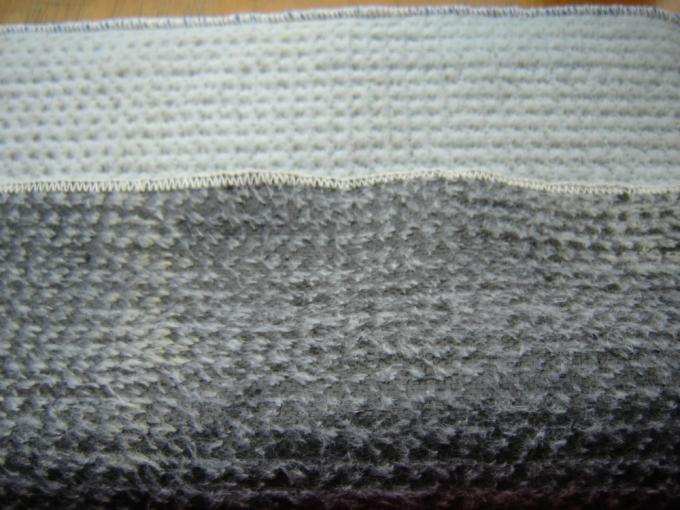 Liner en argile géosynthétique à haute résistance à la traction avec tapis de membrane de bentonite imperméable 7